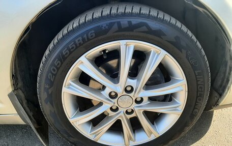 Toyota Avensis III рестайлинг, 2006 год, 725 000 рублей, 11 фотография