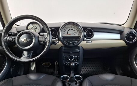 MINI Hatch, 2010 год, 1 100 000 рублей, 14 фотография