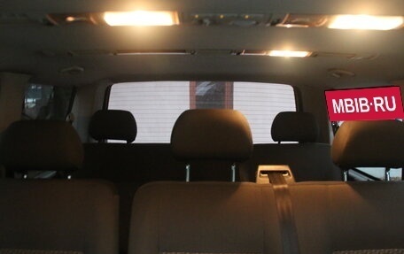 Volkswagen Caravelle T5, 2011 год, 1 970 000 рублей, 11 фотография