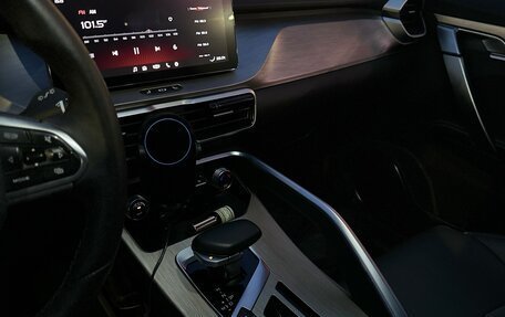 Geely Coolray I, 2023 год, 2 100 000 рублей, 10 фотография