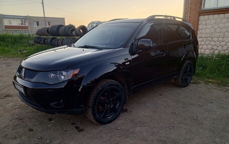 Mitsubishi Outlander III рестайлинг 3, 2008 год, 1 033 000 рублей, 5 фотография