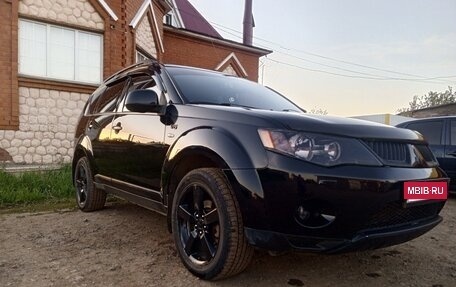 Mitsubishi Outlander III рестайлинг 3, 2008 год, 1 033 000 рублей, 6 фотография