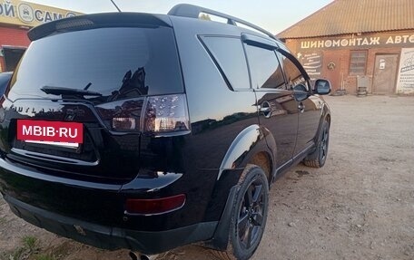 Mitsubishi Outlander III рестайлинг 3, 2008 год, 1 033 000 рублей, 8 фотография