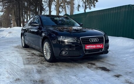 Audi A4, 2011 год, 950 000 рублей, 1 фотография