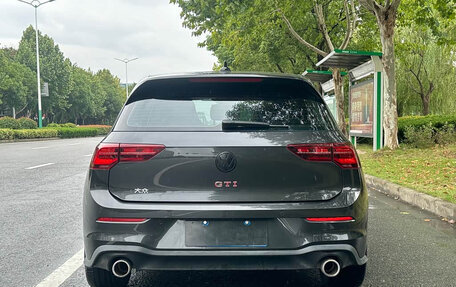 Volkswagen Golf VIII, 2022 год, 1 890 000 рублей, 5 фотография