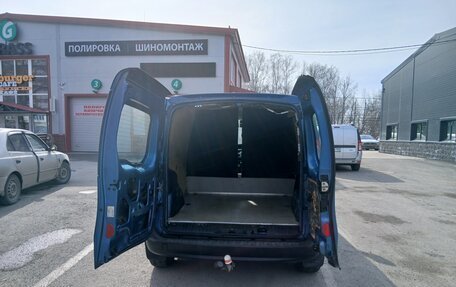 Renault Kangoo II рестайлинг, 2011 год, 600 000 рублей, 6 фотография
