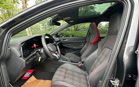 Volkswagen Golf VIII, 2022 год, 1 890 000 рублей, 8 фотография