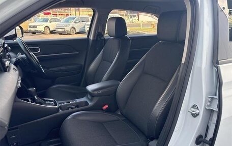 Honda Vezel, 2022 год, 1 984 000 рублей, 13 фотография