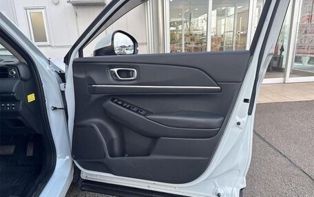 Honda Vezel, 2022 год, 1 984 000 рублей, 19 фотография