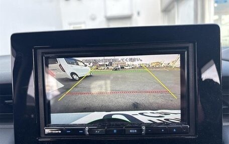 Honda Vezel, 2022 год, 1 984 000 рублей, 26 фотография