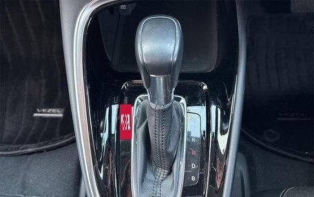 Honda Vezel, 2022 год, 1 984 000 рублей, 30 фотография