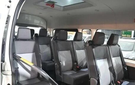 Toyota HiAce H300, 2025 год, 11 290 000 рублей, 6 фотография