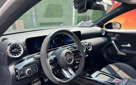 Mercedes-Benz A-Класс, 2021 год, 2 150 000 рублей, 9 фотография