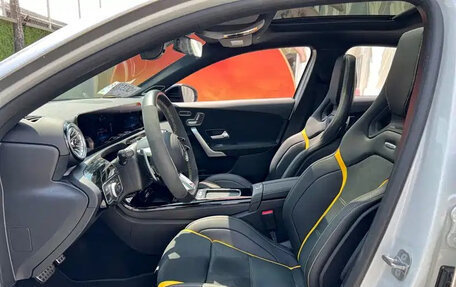 Mercedes-Benz A-Класс, 2021 год, 2 150 000 рублей, 10 фотография