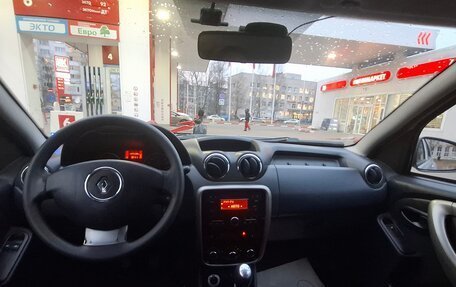 Renault Duster I рестайлинг, 2014 год, 725 000 рублей, 2 фотография