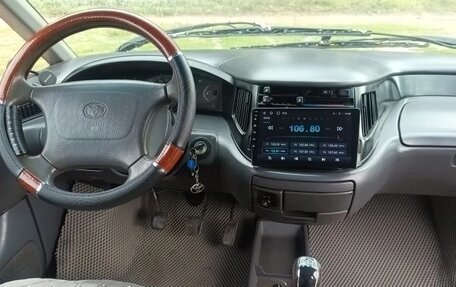 Toyota Previa II, 1993 год, 200 000 рублей, 10 фотография