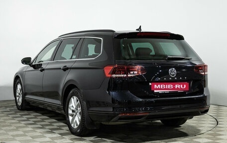 Volkswagen Passat B8 рестайлинг, 2019 год, 2 250 000 рублей, 7 фотография