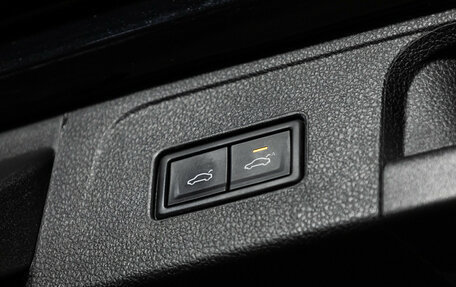 Volkswagen Passat B8 рестайлинг, 2019 год, 2 250 000 рублей, 22 фотография