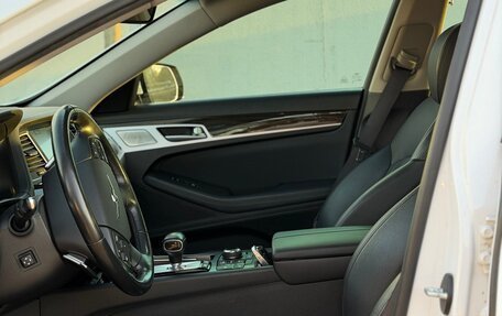 Genesis G80 I, 2018 год, 2 300 000 рублей, 12 фотография