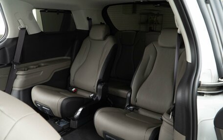 KIA Carnival, 2025 год, 6 098 999 рублей, 13 фотография