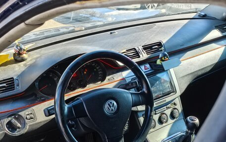 Volkswagen Passat B6, 2005 год, 300 000 рублей, 6 фотография