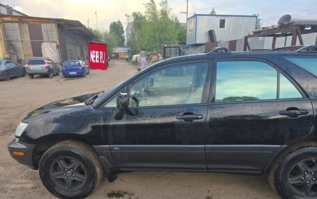 Lexus RX IV рестайлинг, 2002 год, 900 000 рублей, 3 фотография