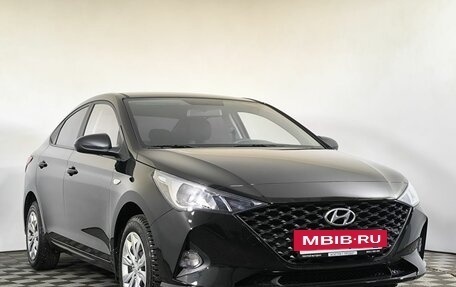 Hyundai Solaris II рестайлинг, 2021 год, 1 700 000 рублей, 3 фотография