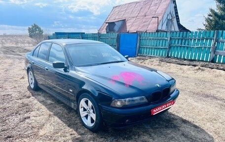 BMW 5 серия, 1998 год, 250 000 рублей, 1 фотография