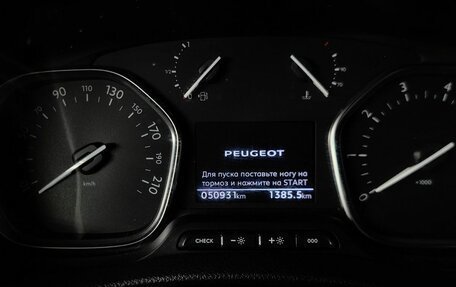 Peugeot Traveller I, 2021 год, 4 247 000 рублей, 18 фотография