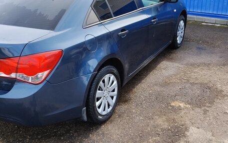 Chevrolet Cruze II, 2011 год, 650 000 рублей, 5 фотография