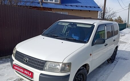 Toyota Probox I, 2005 год, 550 000 рублей, 2 фотография