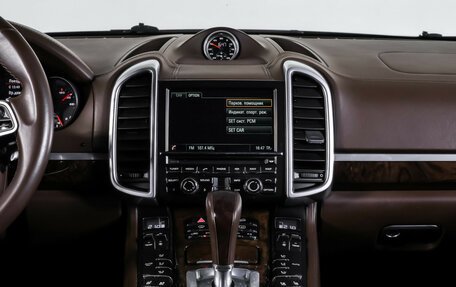 Porsche Cayenne III, 2015 год, 3 590 000 рублей, 22 фотография