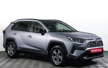 Toyota RAV4, 2022 год, 3 830 000 рублей, 3 фотография
