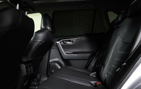 Toyota RAV4, 2022 год, 3 830 000 рублей, 12 фотография