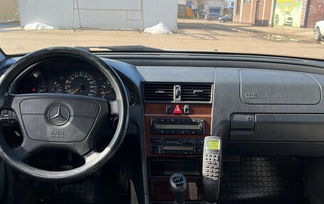 Mercedes-Benz C-Класс, 1996 год, 650 000 рублей, 5 фотография