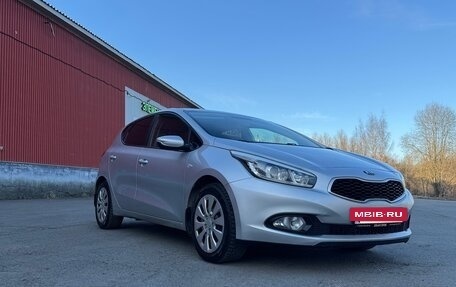 KIA cee'd III, 2014 год, 997 000 рублей, 30 фотография