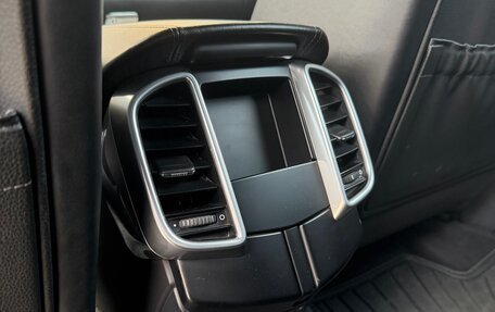 Porsche Cayenne III, 2014 год, 2 850 000 рублей, 17 фотография