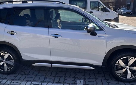 Subaru Forester, 2019 год, 2 800 000 рублей, 2 фотография