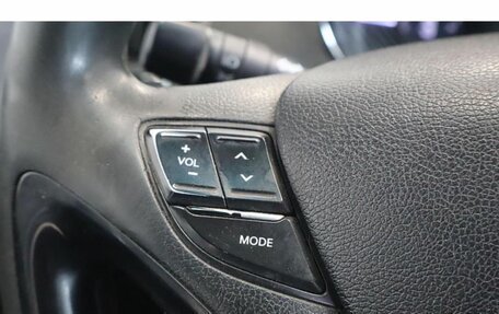 Hyundai Sonata VI, 2011 год, 969 000 рублей, 9 фотография