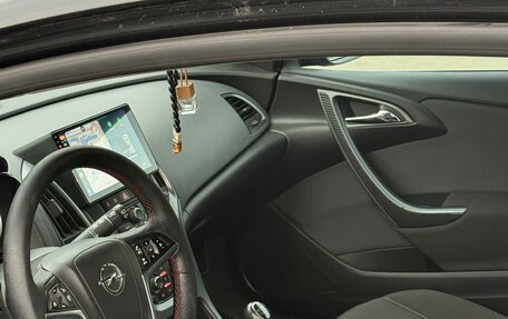 Opel Astra J, 2013 год, 1 050 000 рублей, 11 фотография