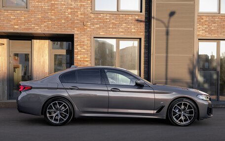 BMW 5 серия, 2021 год, 4 600 000 рублей, 5 фотография