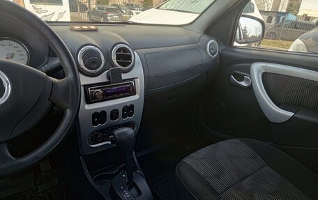 Renault Sandero I, 2012 год, 610 000 рублей, 6 фотография