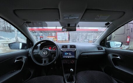 Volkswagen Polo VI (EU Market), 2010 год, 630 000 рублей, 10 фотография