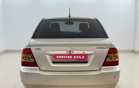 Toyota Corolla, 2005 год, 600 000 рублей, 3 фотография