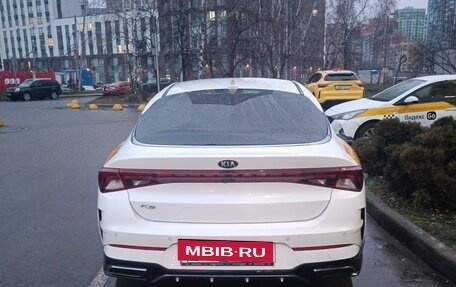 KIA K5, 2021 год, 2 100 000 рублей, 2 фотография
