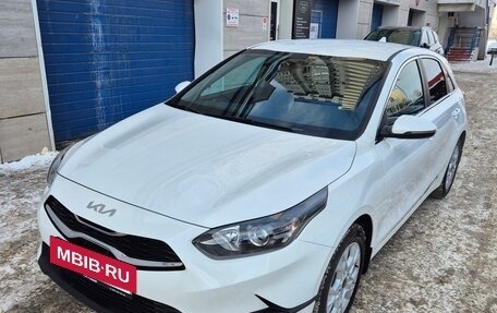 KIA cee'd III, 2022 год, 2 350 000 рублей, 20 фотография