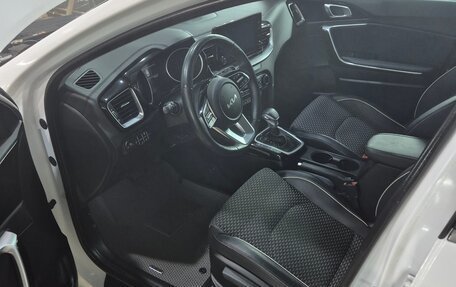 KIA cee'd III, 2022 год, 2 350 000 рублей, 32 фотография