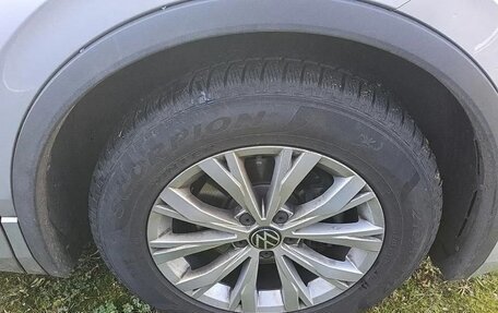 Volkswagen Tiguan II, 2022 год, 3 192 000 рублей, 5 фотография