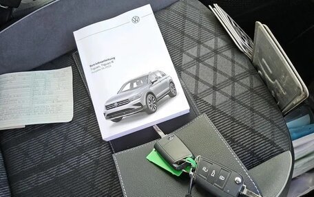 Volkswagen Tiguan II, 2022 год, 3 192 000 рублей, 9 фотография