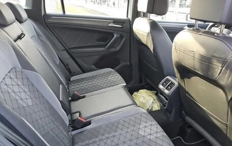 Volkswagen Tiguan II, 2022 год, 3 192 000 рублей, 7 фотография